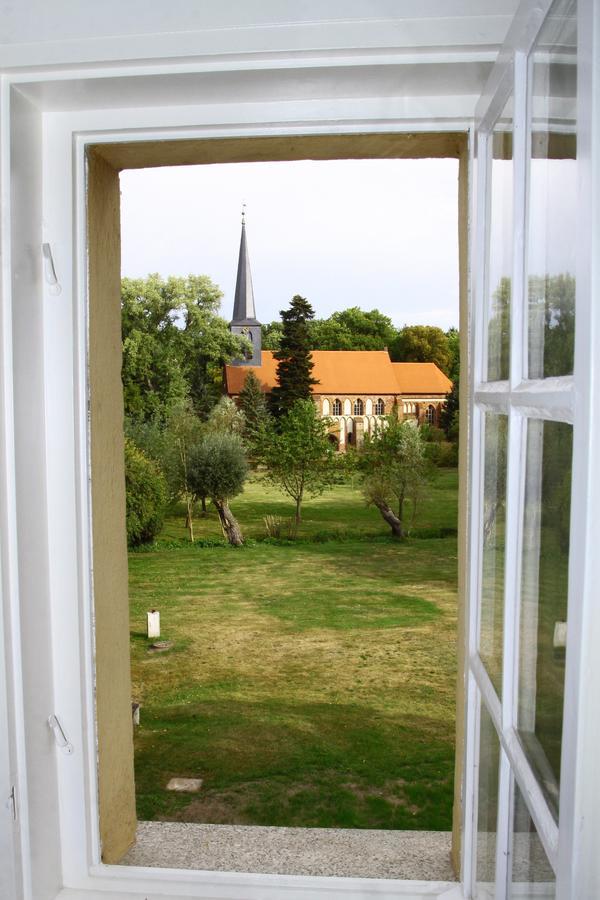 Stepenitz Klosterhotel Marienfliess מראה חיצוני תמונה